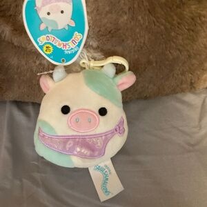 Belana cow clip squishmallow